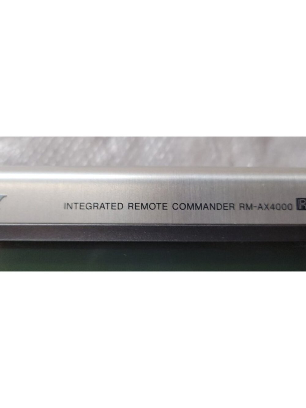 Sony Remote Commander RM-AX4000 - Picture 10 of 11